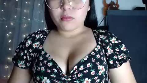 Elina  online show from October 20, 3:56 pm