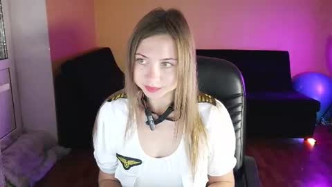 Snapshot of elinaharper chatting on July 18, 11:19 pm elinaharper online show from July 18, 11:19 pm