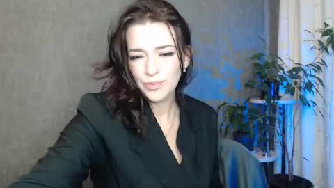 Elina online show from May 31, 10:55 pm