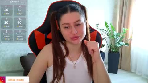 Snapshot of elinkalove chatting on October 4, 6:55 am Elina online show from October 4, 6:55 am