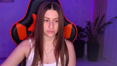 Snapshot of elinkalove chatting on October 20, 8:09 pm Elina online show from October 20, 8:09 pm