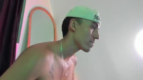 elio_dicaprio online show from November 6, 12:11 am