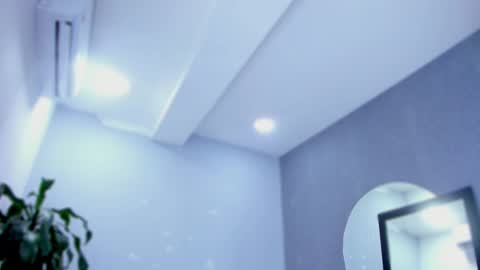 Elisa online show from December 20, 1:58 am