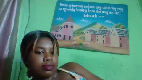 elisabeth2525 online show from January 19, 3:08 am