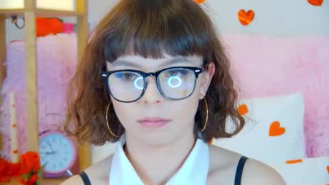 ElisabethDavis online show from February 2, 5:55 pm