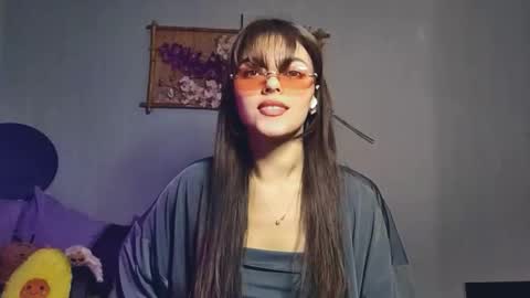 Snapshot of elisabethmikowski chatting on March 19, 1:26 pm Elin online show from March 19, 1:26 pm