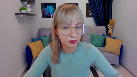 Elisabeth online show from January 29, 2:42 pm
