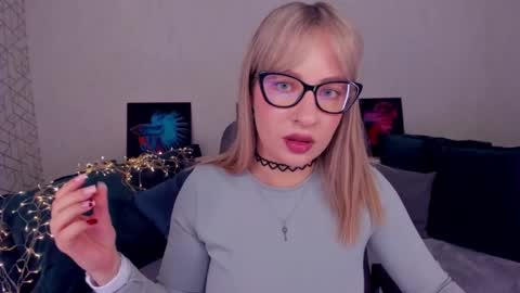 Elisabeth online show from February 26, 3:08 pm