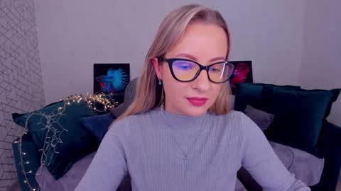 Elisabeth online show from March 12, 12:47 pm
