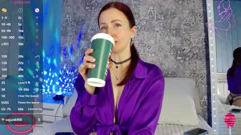 Snapshot of elisajanex chatting on January 6, 9:50 pm elisajanex online show from January 6, 9:50 pm