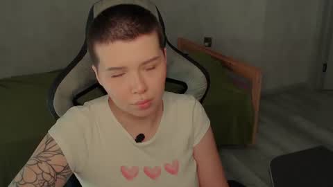 elise_day online show from July 30, 3:00 pm