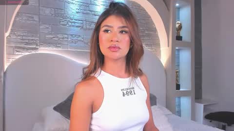 Elise diamond online show from December 4, 11:02 pm