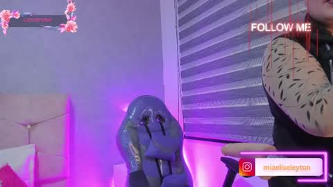 ELISE LEYTON online show from October 1, 3:29 pm