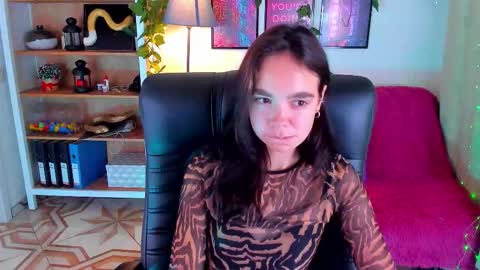 Elise online show from September 12, 3:12 pm