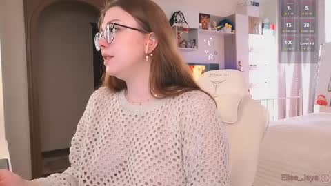 Elise    online show from October 3, 1:08 pm