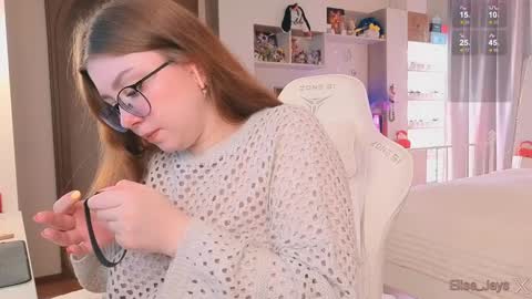 Elise    online show from October 13, 1:00 pm