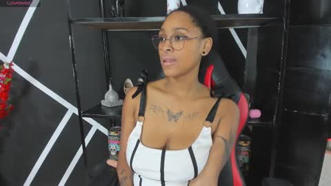 elit noa online show from February 16, 1:58 am