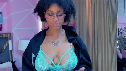 elit noa online show from March 9, 3:38 pm