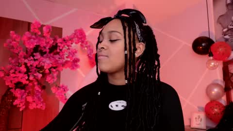 elit noa online show from October 16, 7:37 pm