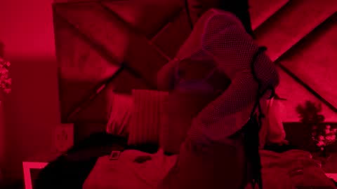 elit noa online show from February 8, 7:56 am