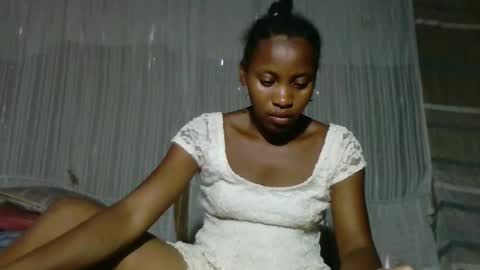 elita12010 online show from February 19, 11:50 am