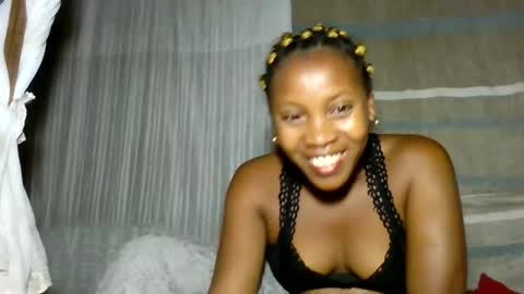 elita12010 online show from June 8, 7:25 pm