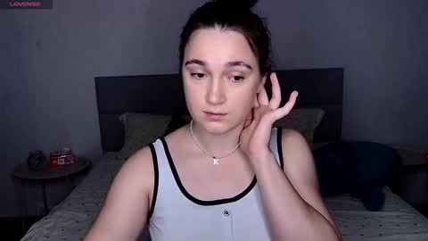 Eliz online show from September 13, 9:58 pm