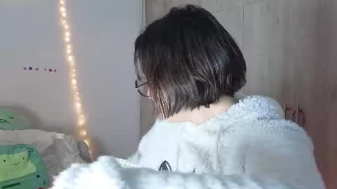 Eliza online show from July 13, 1:19 am