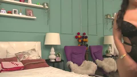 Eliza online show from January 21, 1:32 pm