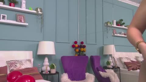 Eliza online show from February 12, 2:10 pm