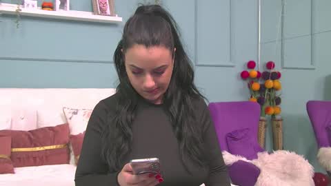 Eliza online show from March 10, 2:05 pm