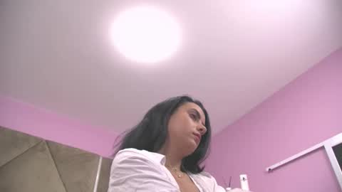 Eliza online show from October 12, 5:39 am