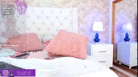 Elizabet Taylor online show from December 19, 2:13 pm