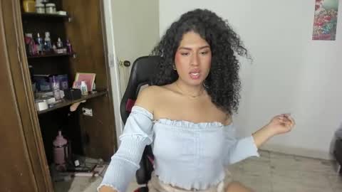 Snapshot of elizabeth_777 chatting on February 7, 10:29 am elizabeth_777 online show from February 7, 10:29 am