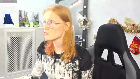 Elizabeth online show from January 18, 2:44 pm