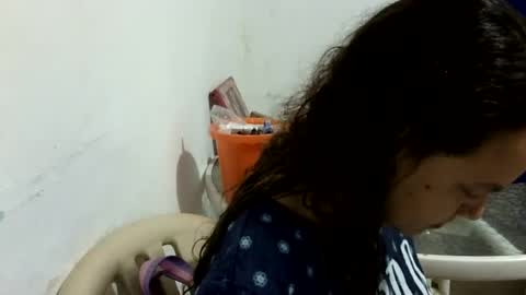 Elizabeth Martinez  online show from June 23, 1:14 am