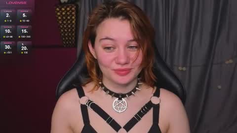 Snapshot of elizabeth_rready chatting on April 30, 8:57 pm Elizabeth online show from April 30, 8:57 pm