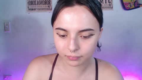 Elizabeth Taylor online show from January 18, 4:59 am