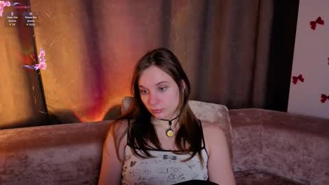 Snapshot of elizabethandersen chatting on February 21, 1:06 am Elizabeth online show from February 21, 1:06 am