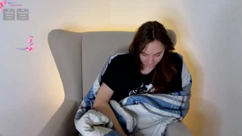 Snapshot of elizabethandersen chatting on February 27, 1:38 am Elizabeth online show from February 27, 1:38 am