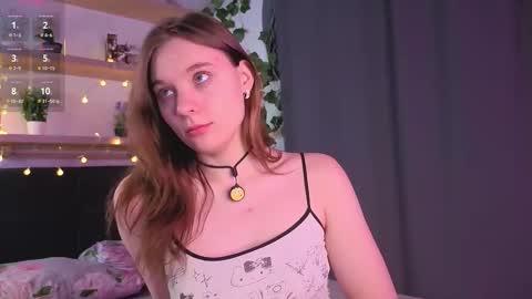 Snapshot of elizabethandersen chatting on March 19, 1:20 am Elizabeth online show from March 19, 1:20 am