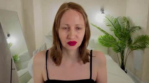 Snapshot of elizabethandersonn chatting on March 25, 8:42 am Elizabeth online show from March 25, 8:42 am