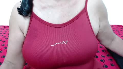 ElizabethMiler online show from June 12, 3:27 am