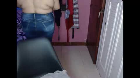 Elizabeth online show from September 25, 12:09 pm