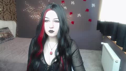 Snapshot of elizabethvamp chatting on February 23, 6:44 am Elizabeth online show from February 23, 6:44 am