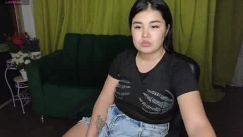 Snapshot of elizabethvamp chatting on March 24, 7:08 pm Elizabeth online show from March 24, 7:08 pm