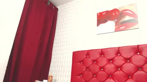 elizabetth_roman online show from December 22, 7:44 pm