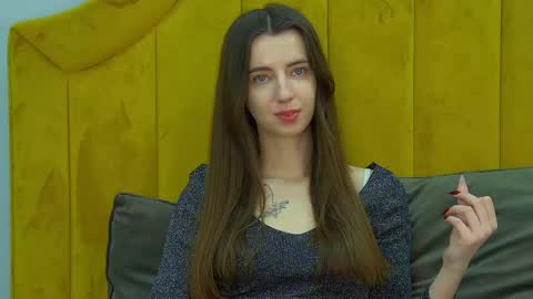 Snapshot of elizabetwilsoon chatting on January 31, 9:05 am Elizabet online show from January 31, 9:05 am