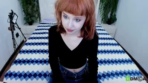 Snapshot of elizanik chatting on November 28, 6:16 am Eliza online show from November 28, 6:16 am