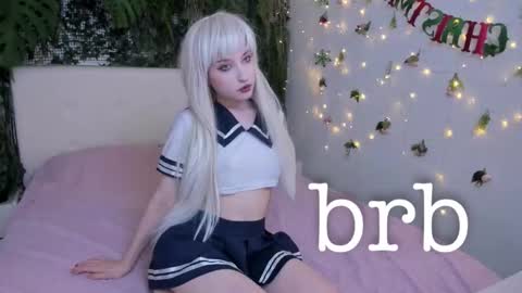 Eliza online show from January 9, 9:16 pm